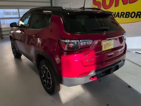 New 2026 Jeep Compass Trailhawk w/ Trailer Tow Group image 3