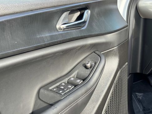 New 2025 Jeep Grand Cherokee L Laredo w/ Trailer Tow Package image 18