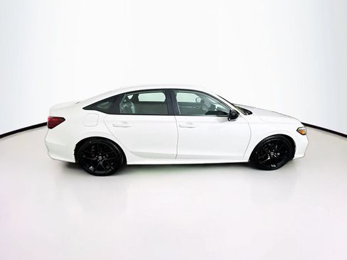 Used 2025 Honda Civic Sport image 9