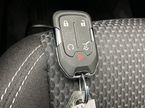 Certified 2024 GMC Terrain SLE w/ Driver Convenience Package image 26