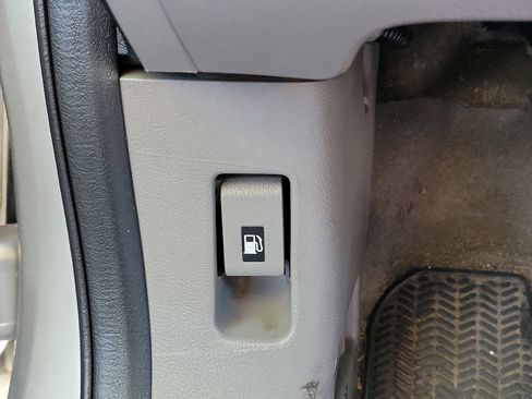 Used 2010 Honda CR-V LX image 26