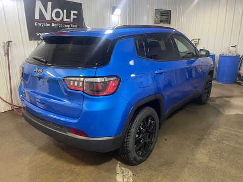 New 2026 Jeep Compass Latitude image 6