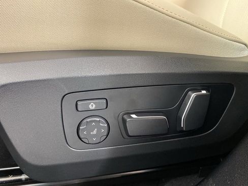 New 2026 BMW X3 xDrive30 image 9