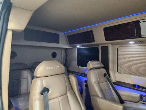 Used 2015 Ford Transit 250 148 Medium Roof w/ Premium Package image 12