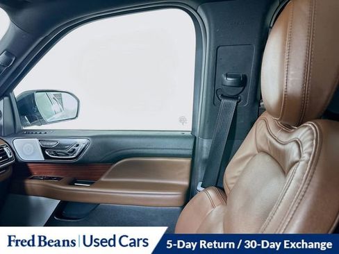 Certified 2023 Lincoln Navigator L Reserve image 26