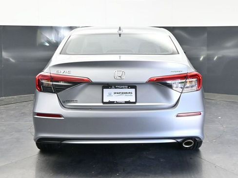 Used 2024 Honda Civic Sport image 6