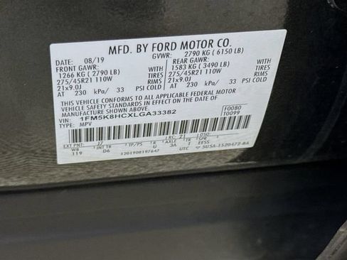 Used 2020 Ford Explorer Platinum w/ Premium Technology Package AWD/4WD image 35