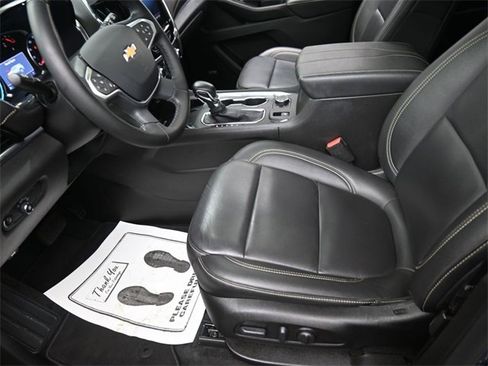 Used 2023 Chevrolet Traverse LT w/ LT Premium Package image 15