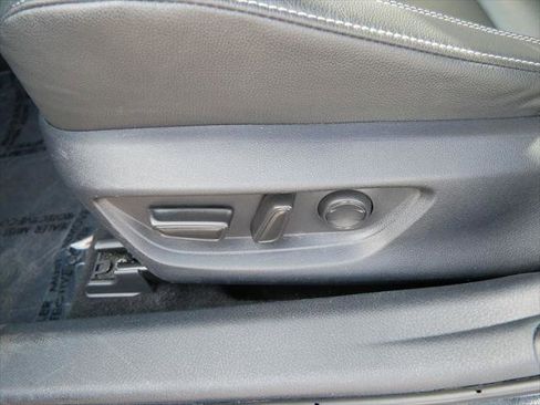 Certified 2025 Toyota Camry SE image 15