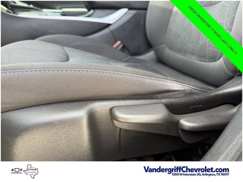 Used 2018 Chevrolet Volt LT FWD image 24