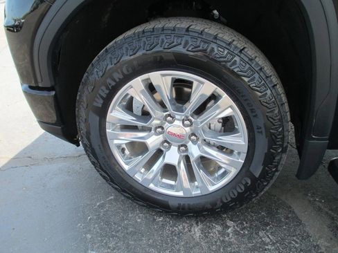 Used 2024 GMC Sierra 1500 Denali image 14