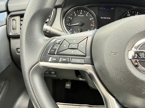 Used 2018 Nissan Rogue S FWD image 22