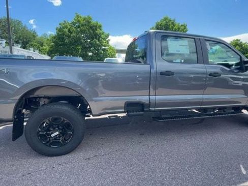 New 2026 Ford F350 XL AWD/4WD image 16