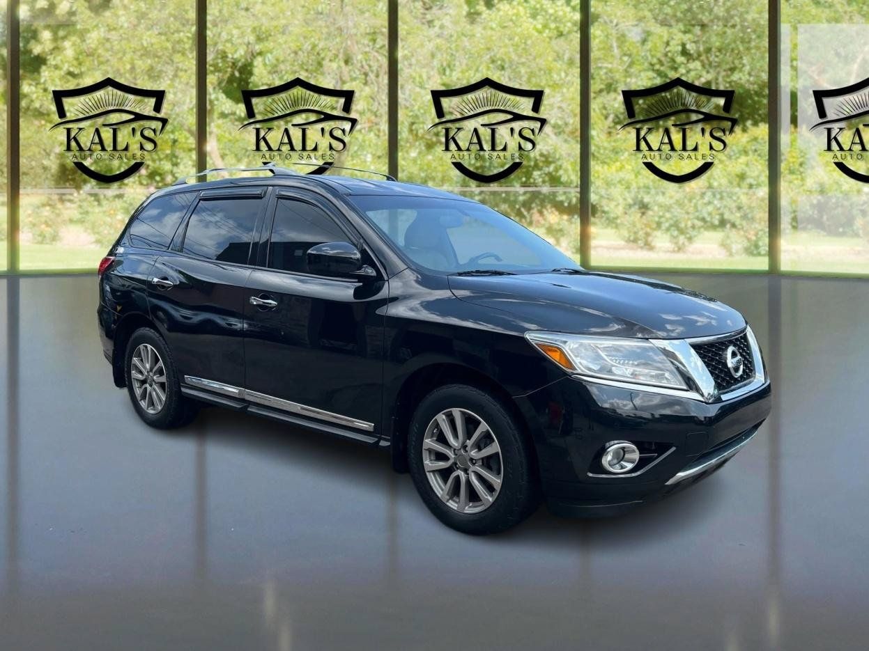 Used 2016 Nissan Pathfinder SL AWD/4WD image 3