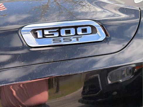 Used 2025 RAM 1500 Big Horn image 4