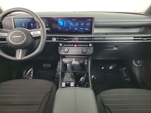 New 2026 Hyundai Santa Cruz SE AWD/4WD image 4