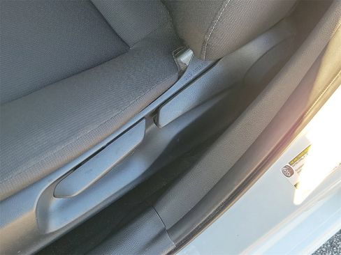 Used 2024 Toyota Corolla LE image 17