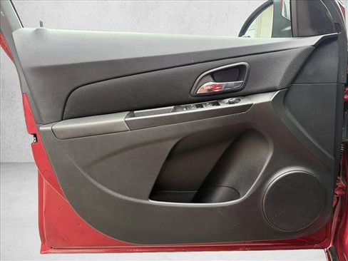Used 2014 Chevrolet Cruze LT FWD image 10