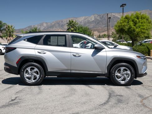 Used 2022 Hyundai Tucson SEL image 3