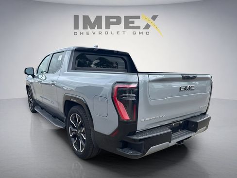 Used 2025 GMC Sierra EV Denali AWD/4WD image 2
