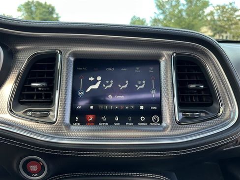 Used 2021 Dodge Challenger SRT Hellcat w/ Plus Package image 26