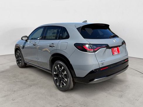 New 2026 Honda HR-V EX-L image 3