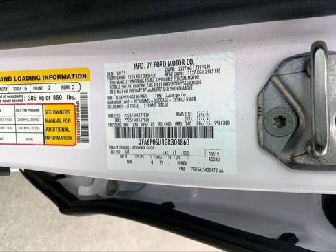 Used 2016 Ford Fusion Energi Titanium image 33