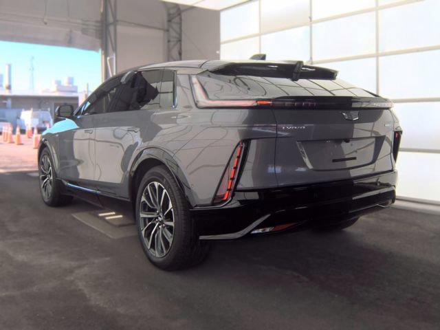 Used 2024 Cadillac Lyriq Sport w/ LPO, Floor Liner Package AWD/4WD image 6