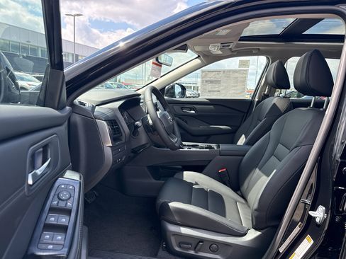 New 2026 Nissan Rogue Dark Armor AWD/4WD image 11