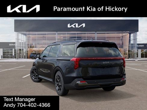 New 2026 Kia Carnival SX w/ SX Dark Edition Package FWD image 4