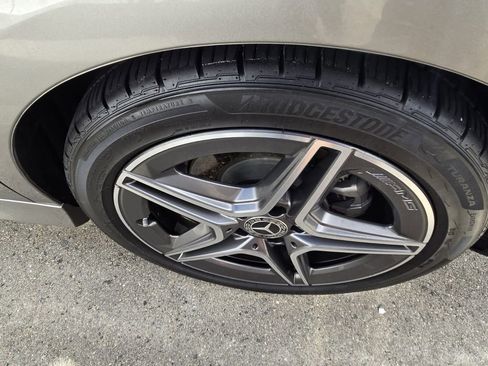 Used 2021 Mercedes-Benz CLA 250 image 10