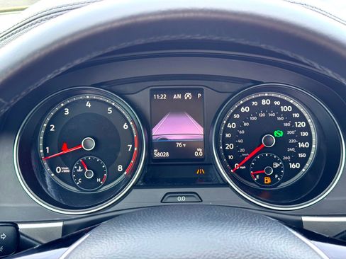 Used 2018 Volkswagen Atlas SE image 25