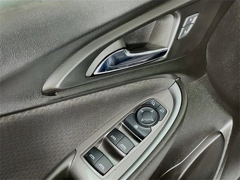 Used 2024 Chevrolet Malibu LT image 21