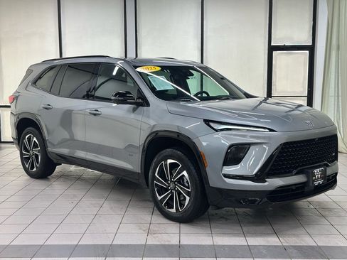 Certified 2025 Buick Enclave Sport Touring image 1