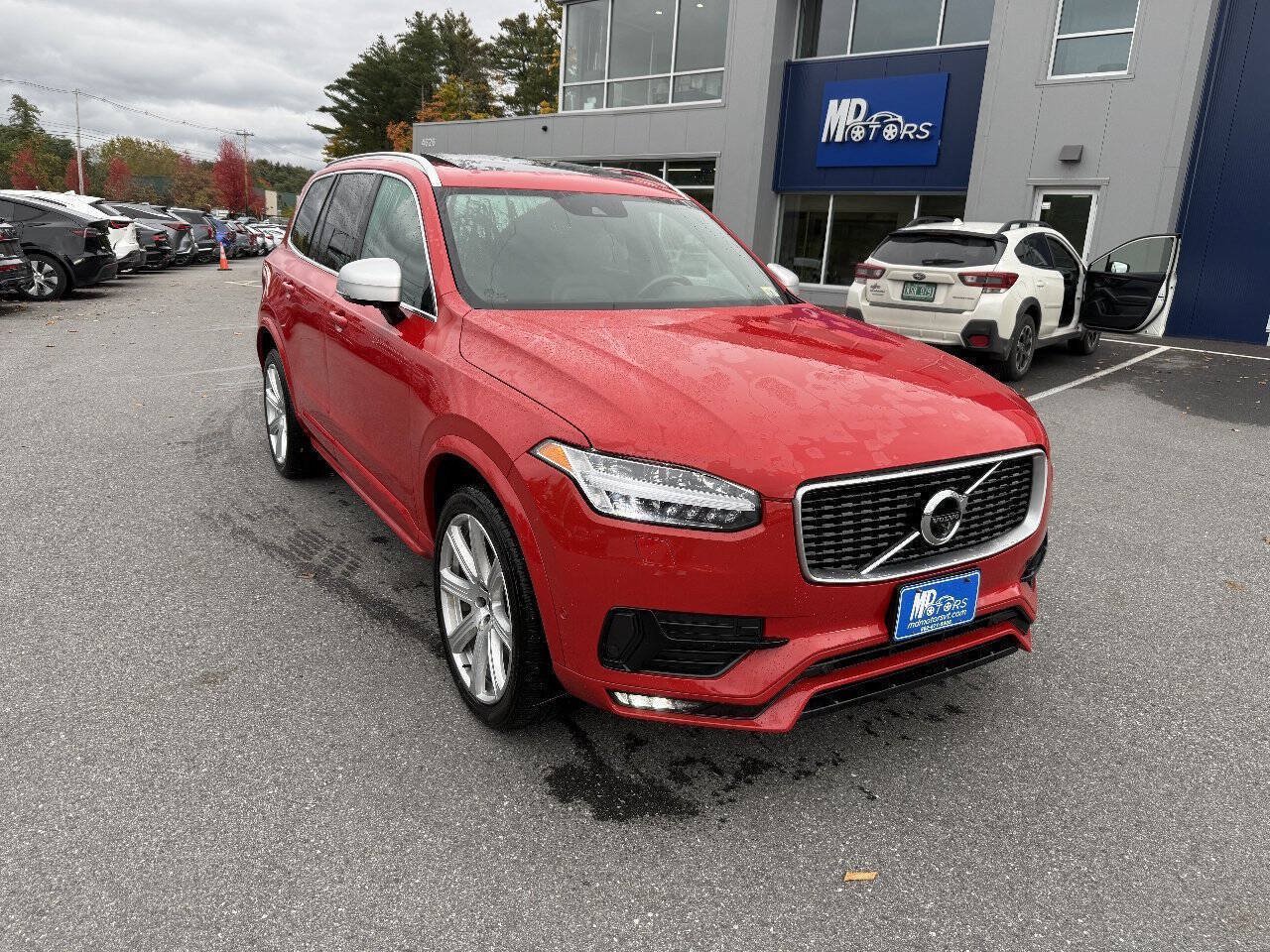 Used 2018 Volvo XC90 T6 R-Design w/ Convenience Package AWD/4WD image 7