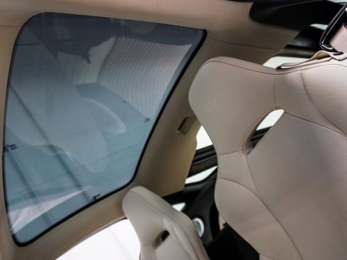 Used 2021 McLaren GT Base image 8