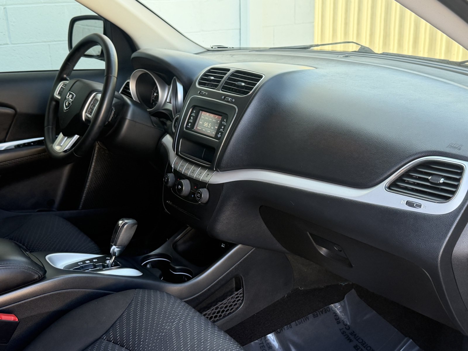 Used 2020 Dodge Journey SE w/ SE Popular Equipment Group FWD image 34