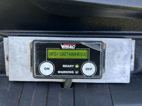 Used 2017 Ford F550 4x4 Regular Cab Super Duty image 44