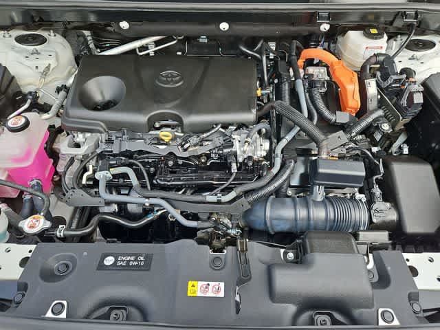 Used 2022 Toyota RAV4 SE AWD/4WD image 12