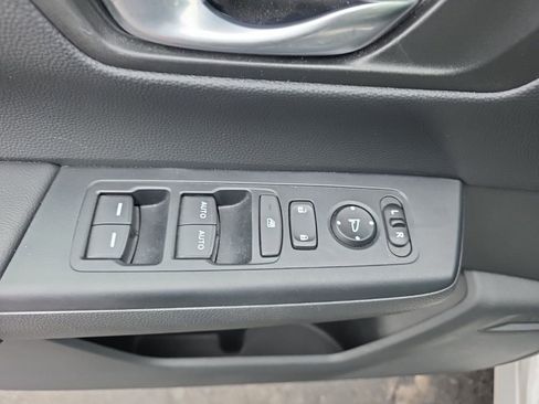 Certified 2024 Honda CR-V EX image 12