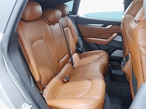 Used 2020 Maserati Levante GranSport image 30
