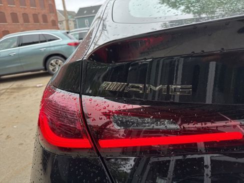 New 2025 Mercedes-Benz GLC 63 AMG S image 10