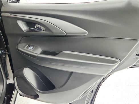 Used 2025 Chevrolet TrailBlazer LT image 25
