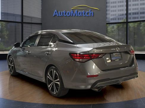 Used 2023 Nissan Sentra SR w/ SR Premium Package FWD image 9