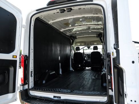 Used 2023 Ford Transit 250 Medium Roof AWD w/ Load Area Protection Package image 47