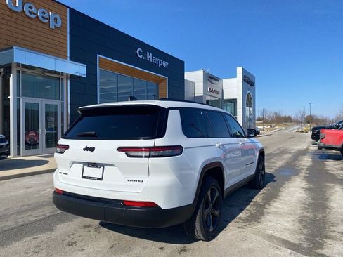 Used 2023 Jeep Grand Cherokee L Limited w/ Black Appearance Package image 2