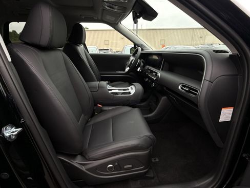 New 2026 Hyundai Palisade Limited FWD image 26