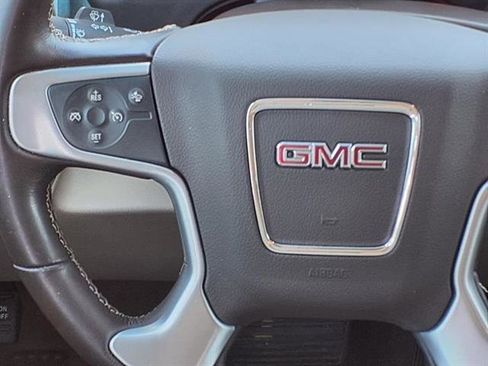 Used 2019 GMC Yukon SLT image 15