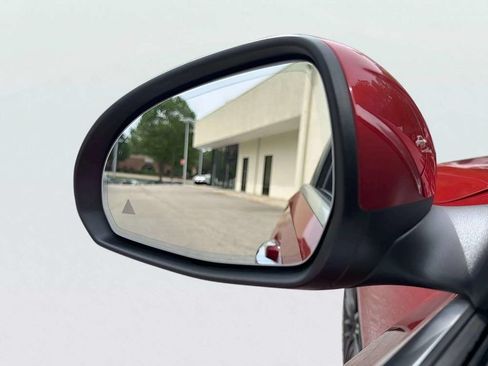 Used 2022 Mercedes-Benz C 300 4MATIC Sedan image 35