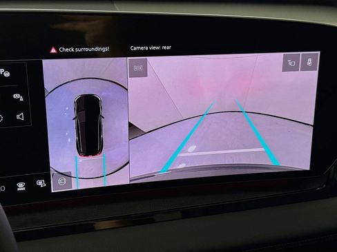 Used 2025 Audi Q6 e-tron Premium Plus image 18